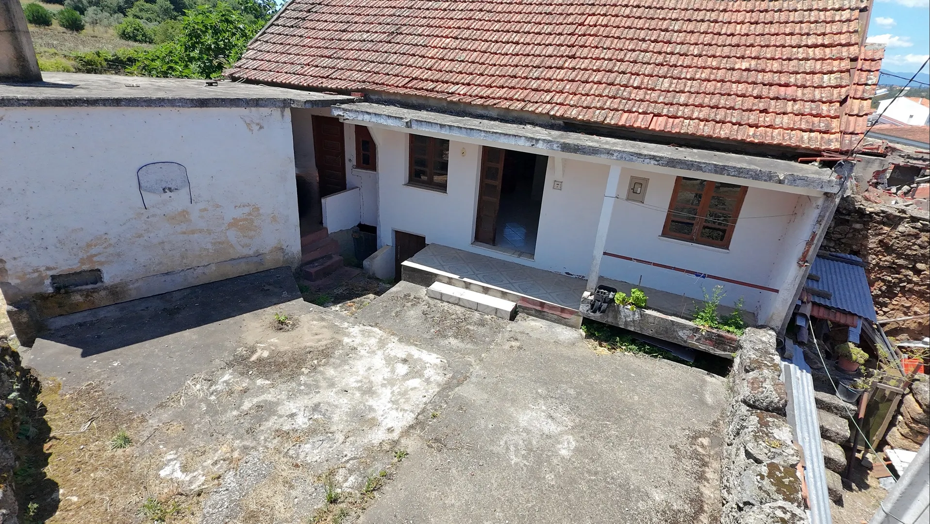 2 Moradias T2 + Arrecadação em Pinheiro de Ázere