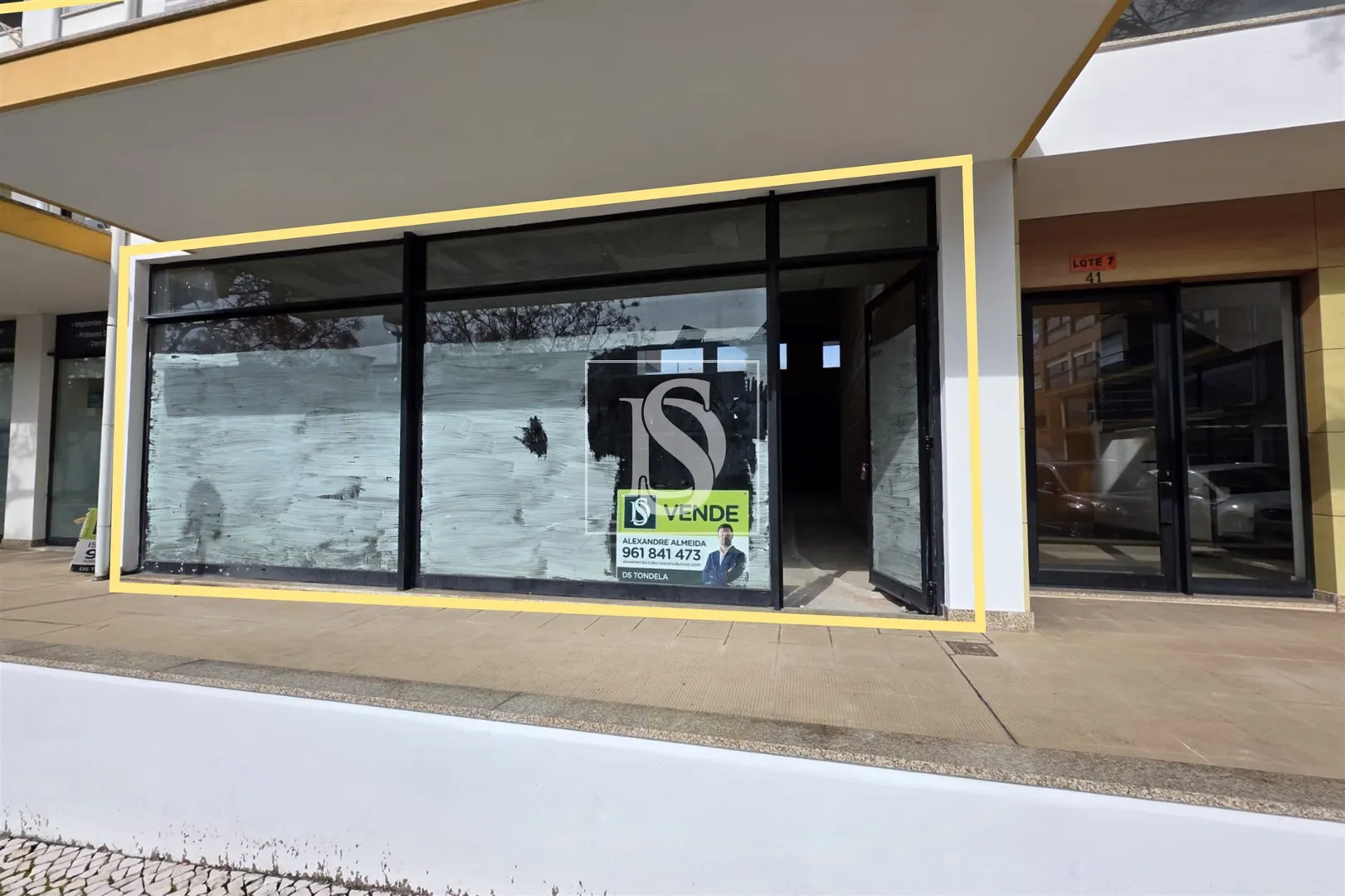 Espaço comercial com 205m2 em ValRio, Viseu