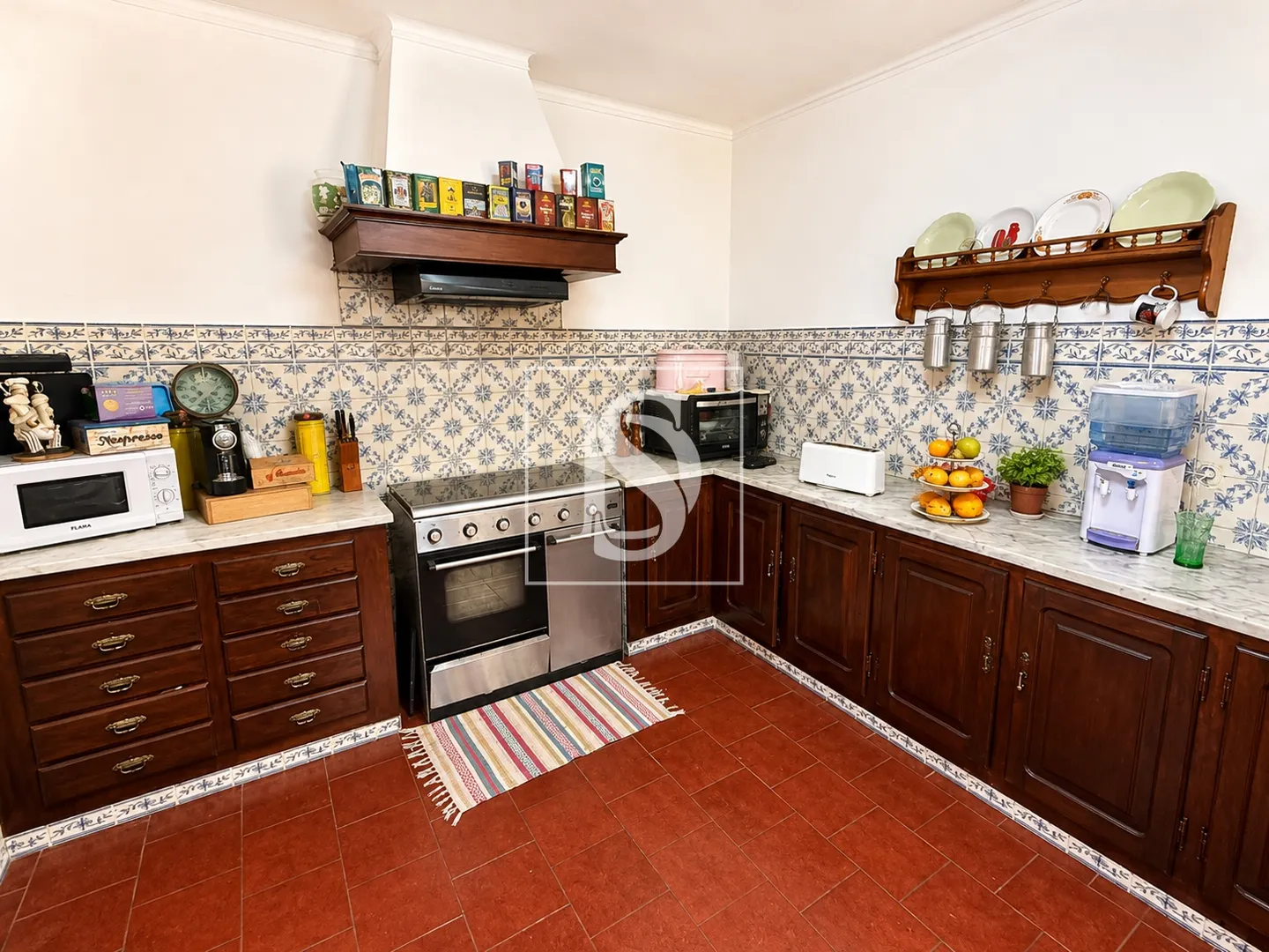 Moradia T4 com Garagem e Terreno de 875 m² na Golegã