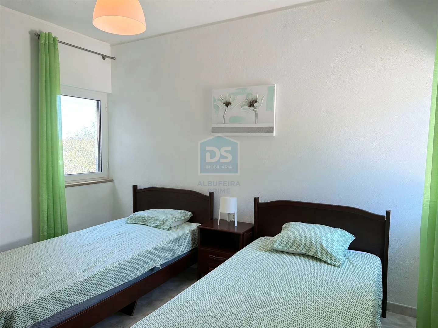 Semi-detached house T2