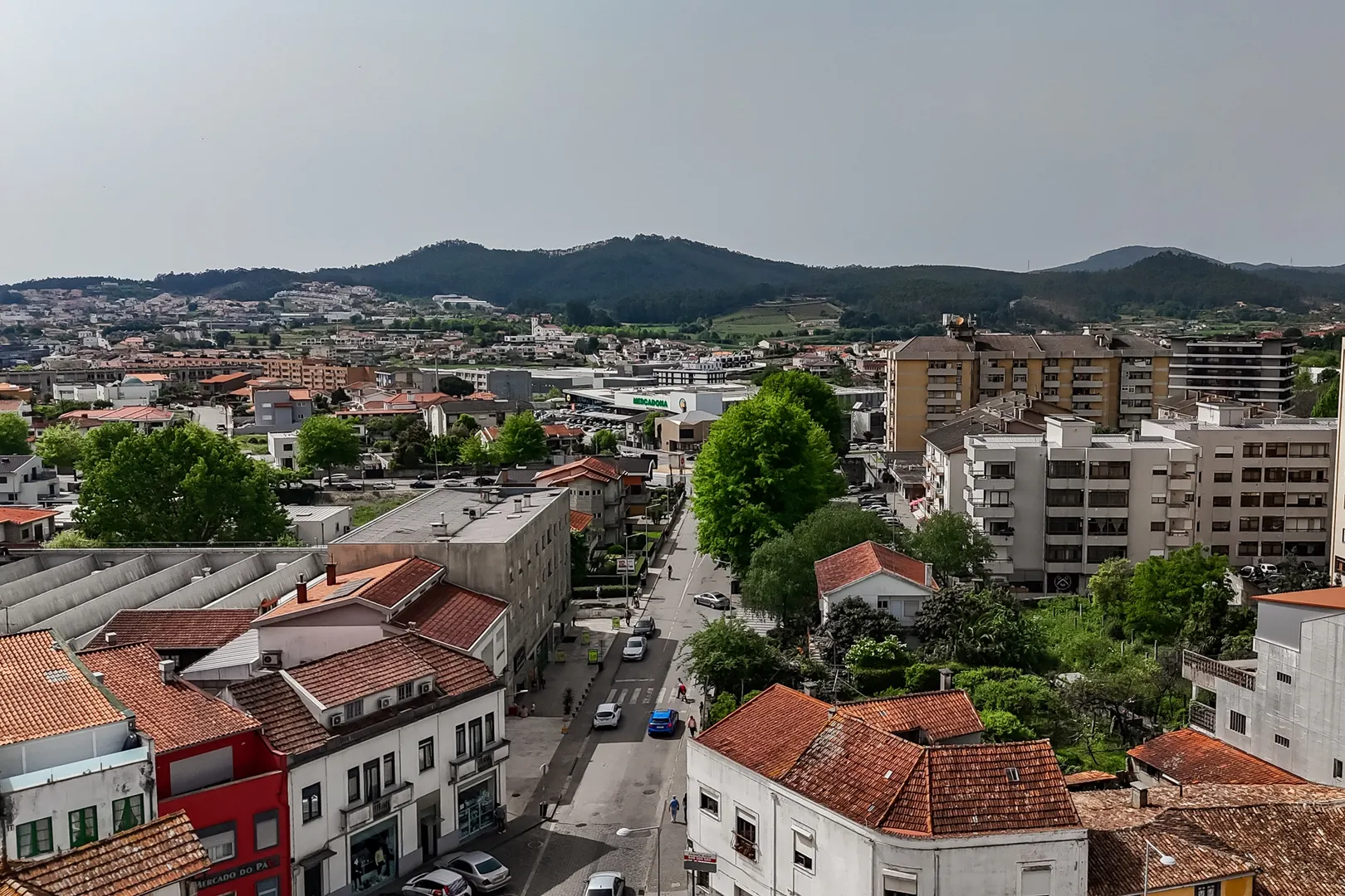T3 no Centro de Barcelos, com Suíte e 3 frentes