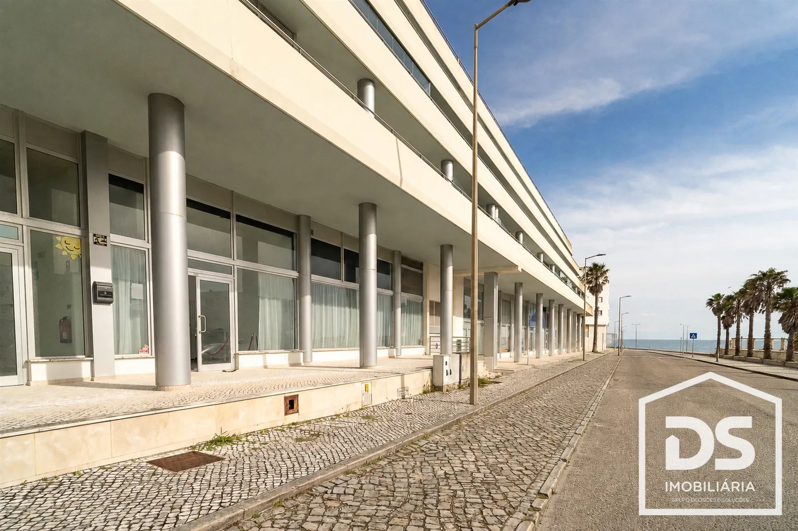 Loja Foz Village -