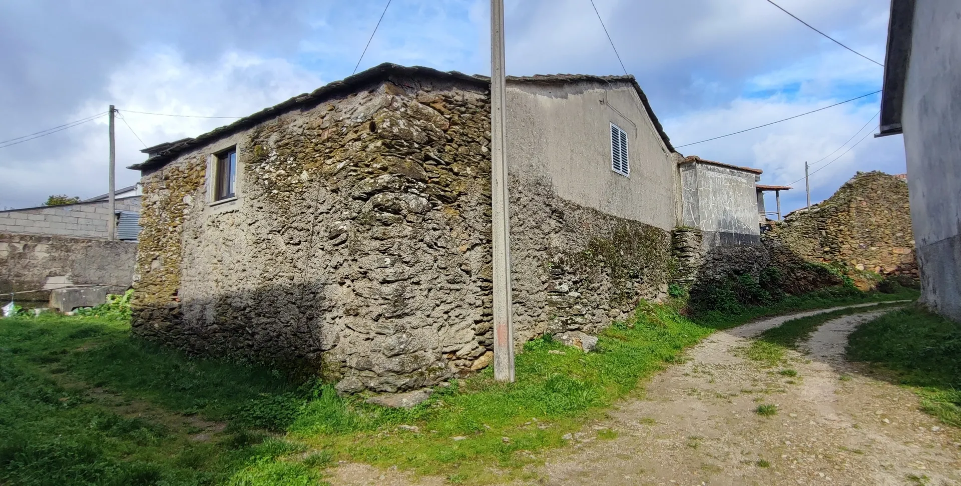 Moradia para Restaurar T2