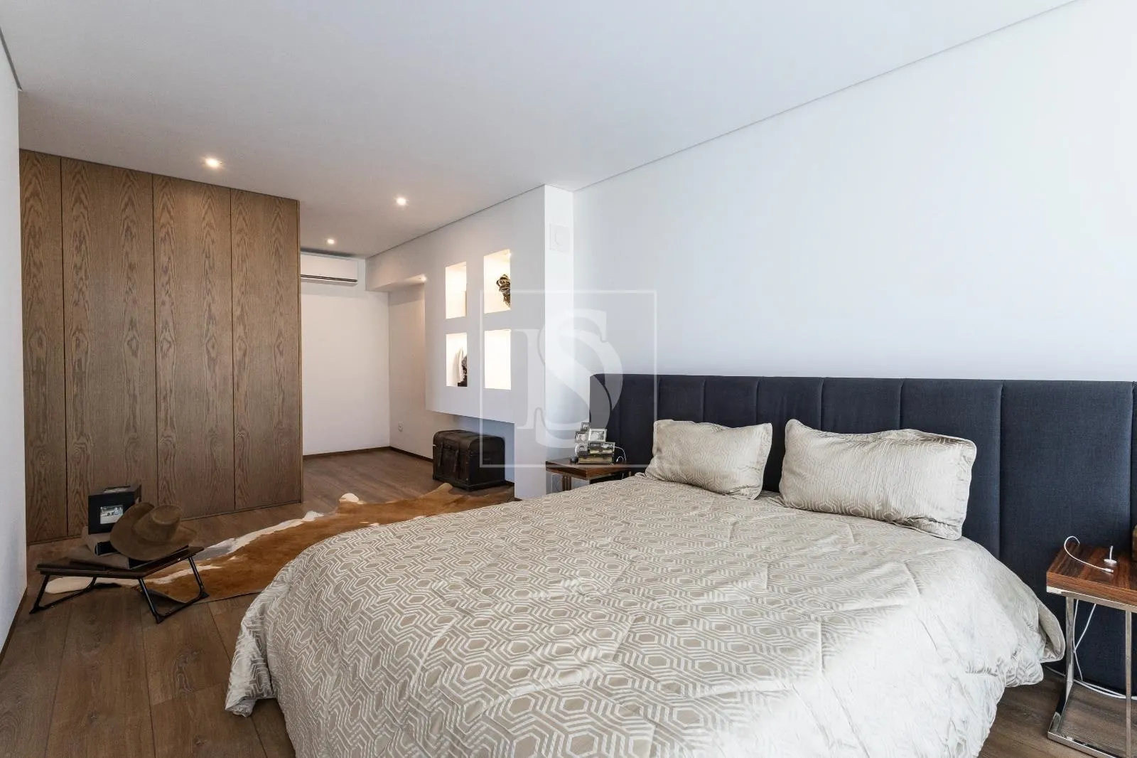 Moradia T4 de Alto Padrão à Venda – Agudela, Perafita