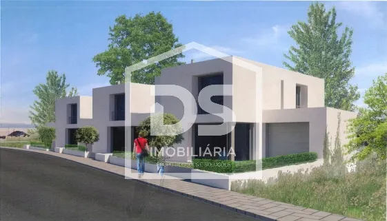 Terreno com Projeto aprovado para 3 Moradias  em Marinha Grande