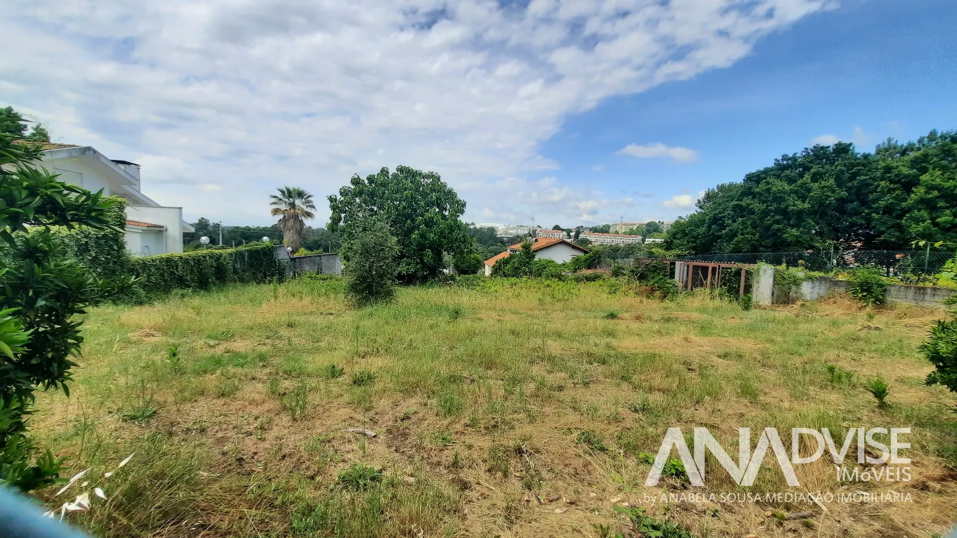 Land for sale in Viseu, Portugal — €180,000