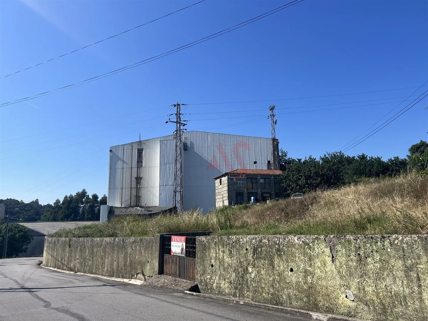 Land for sale in Guimarães, Portugal — €99,000