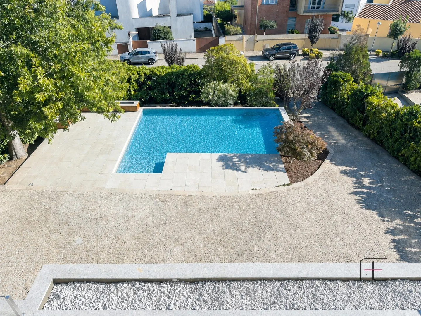 img_37
