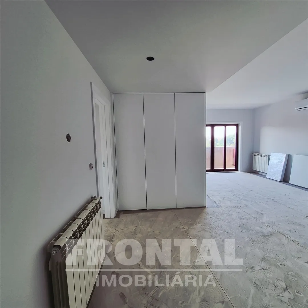 Apartamento T2 Novo | Empreendimento em Fase Final | São Mamede de Infesta