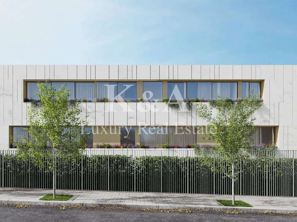 Villa T4 duplex, inserida num condomínio de luxo