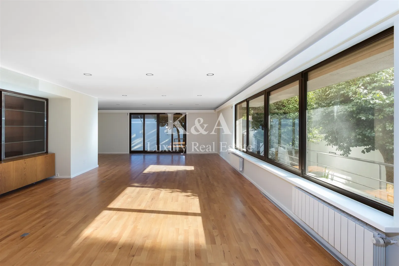 House in prime area of Foz