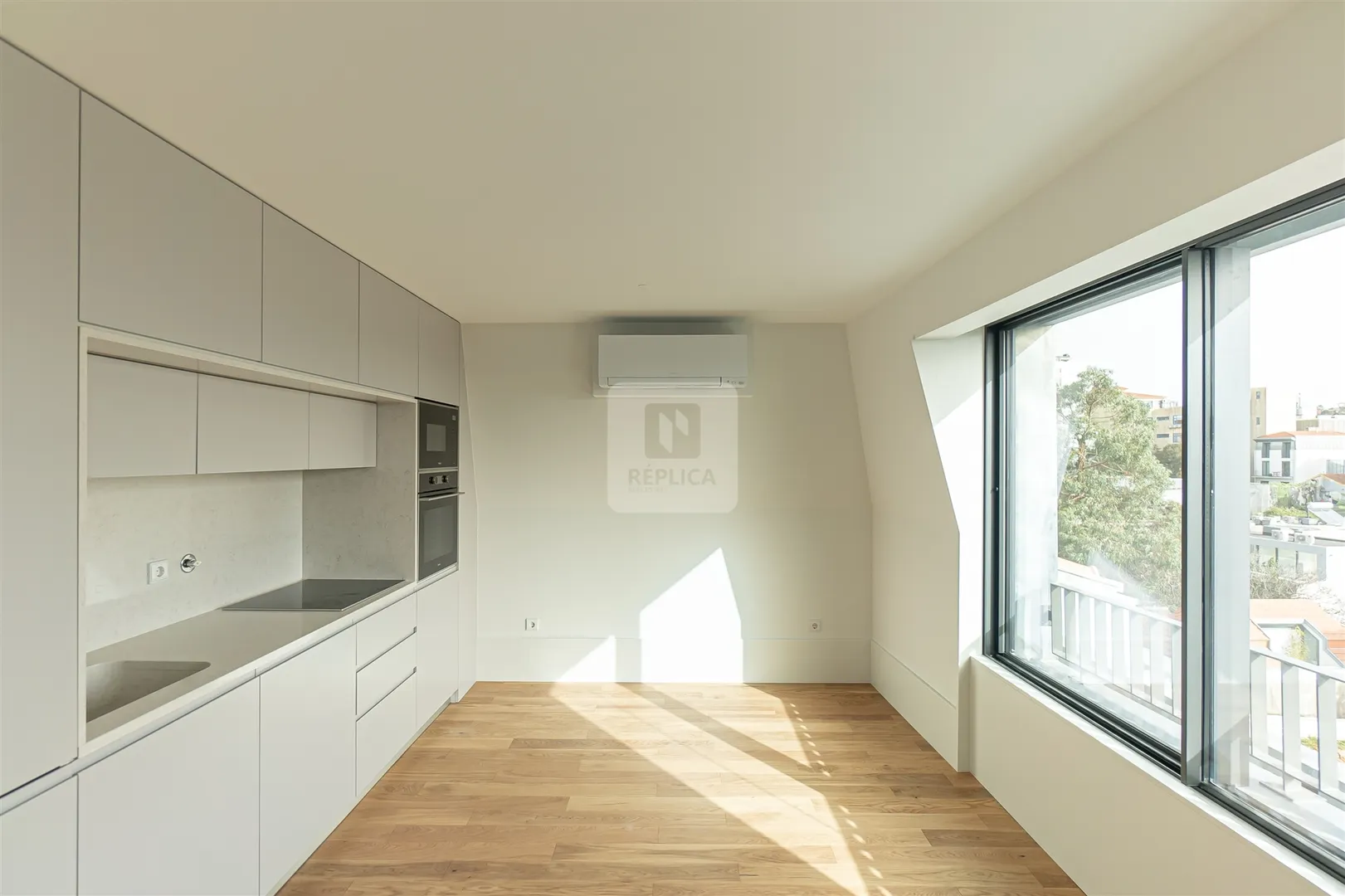 Apartamento T2 novo - pronto para habitar - Praça da República