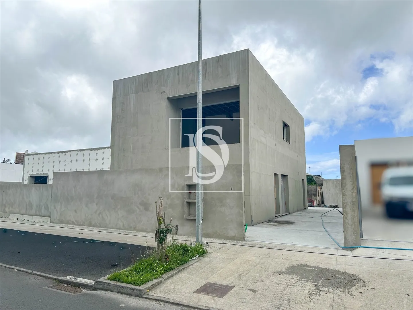 Moradia Unifamiliar T3 Pico da Pedra, Ribeira Grande - Chave na Mão