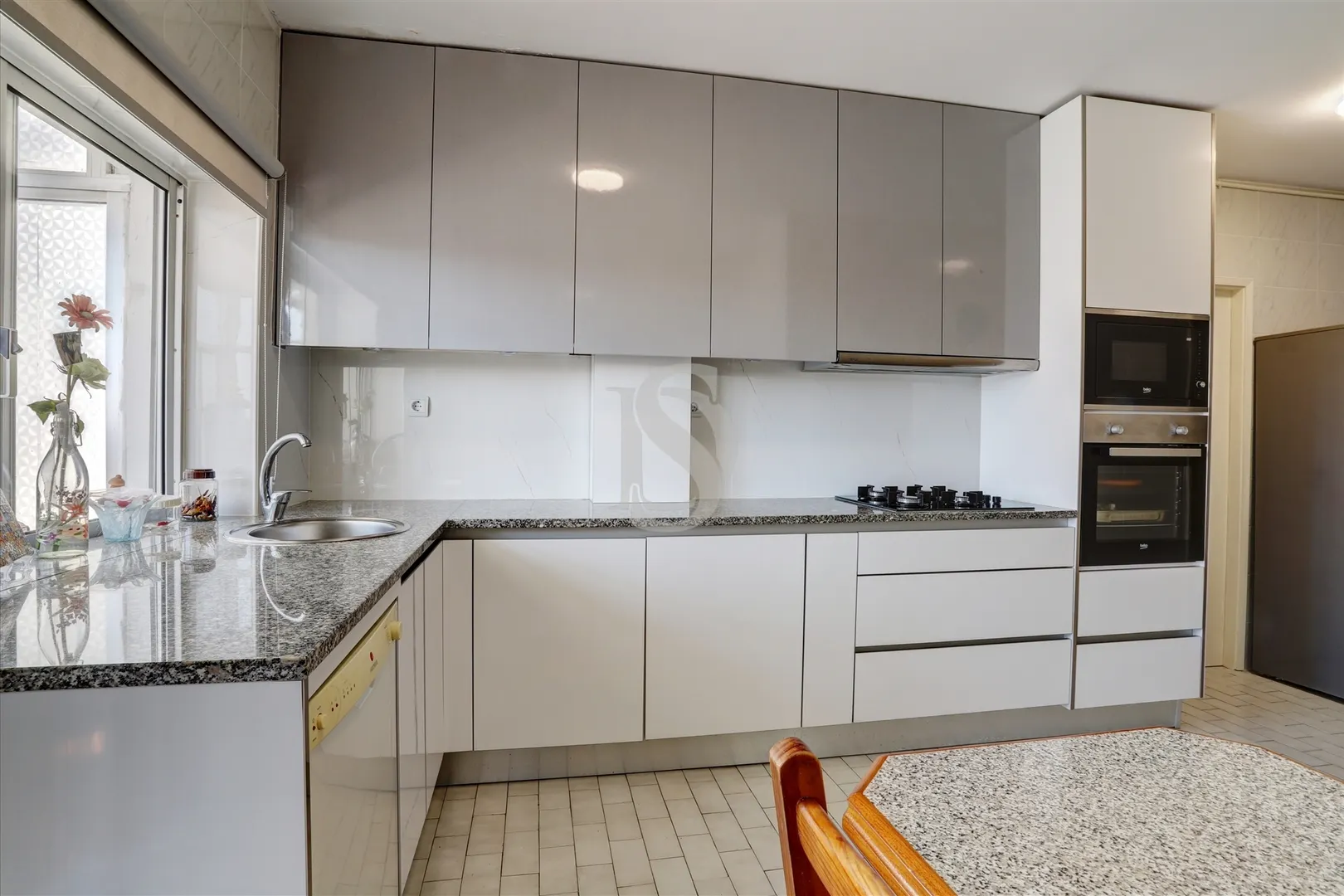 Apartamento T3 a 400m da praia