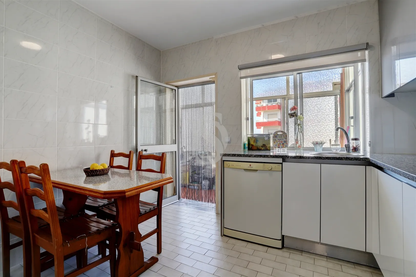 Apartamento T3 a 400m da praia