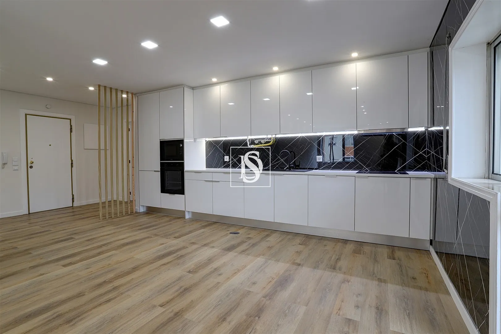 Apartamento T4+1