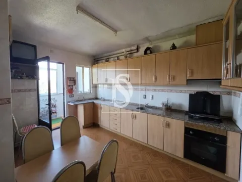 Moradia T6, centro de Tondela / Venda / 315000 / Ref. DSTNDALX144