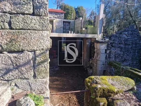 Moradia para Restaurar T3