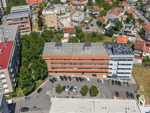 T1 Braga, Apartamento Gualtar, Próximo da UMinho, Com Garagem, Open Space.