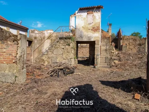 Moradia para Restaurar T3