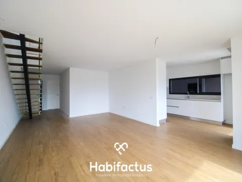 Apartamento T3 DUPLEX