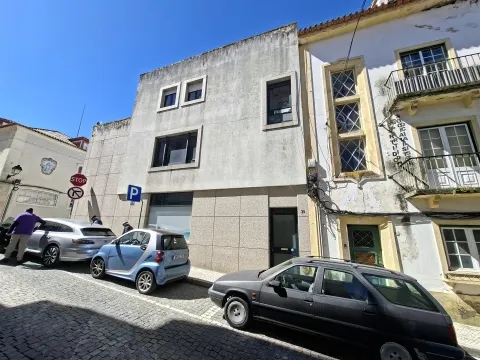 Apartamento T2 à venda em São Vicente - São João - Alferrarede