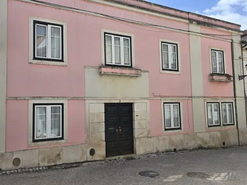 Moradia T6 - Torres Novas - Centro Histórico