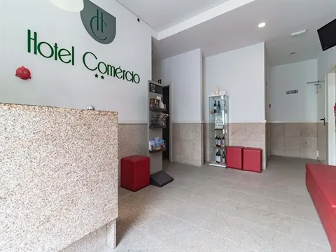Hotel >=T10