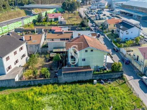 Moradia T2+2 Santa Maria da Feira