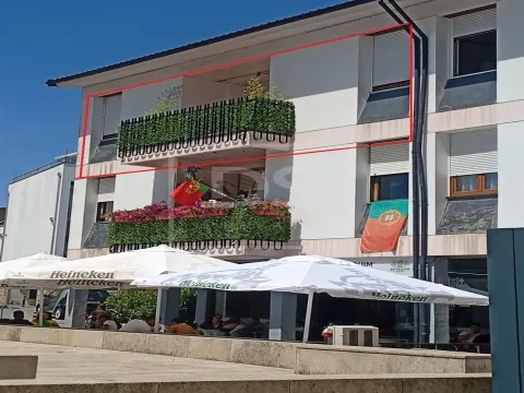 Apartamento T3 centro Barcelos