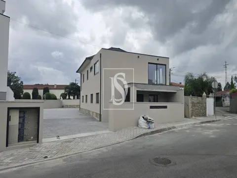 Apartamento T1+1 NOVO - Tamel S. Veríssimo
