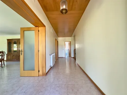 Moradia T4
