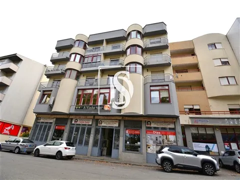 Apartamento T2+1 Venda