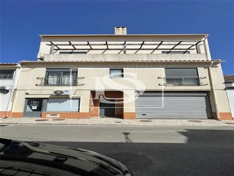 Apartamento T2+2