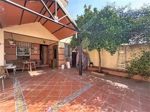 Viviendas Adosadas en barrio