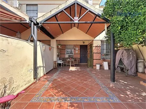 Viviendas Adosadas en barrio