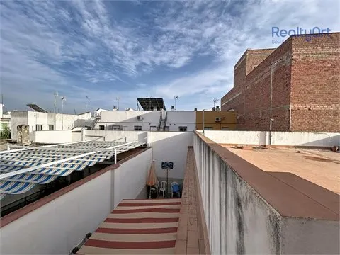 CHALET ADOSADO BELLAVISTA