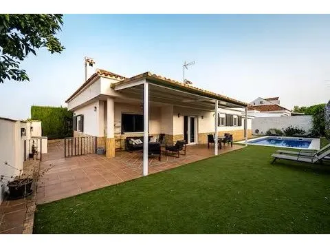 CHALET INDEPENDENTE ESPARTINAS