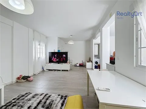 PISO REFORMADO EN BELLAVISTA