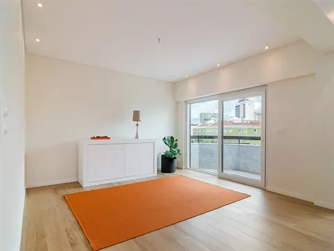 Apartamento T4
