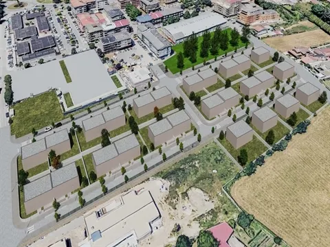 Lote de terreno, com infraestruturas e urbanizado, para moradia