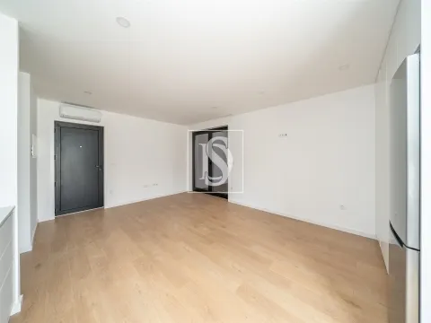 T1, Novo, com Garagem Fechada, em Barcelinhos