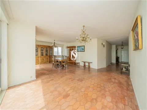 Póvoa de Varzim | Propriedade de Exceção na Primeira Linha de Mar