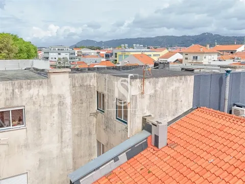 Apartamento T2 no Centro de Esposende com Vista Mar