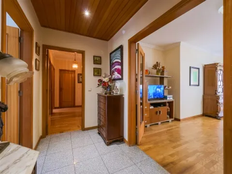 Apartamento T4