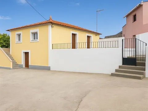 Moradia T2