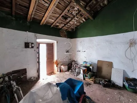 Single storey house T1 total recovery, Alvalade, Santiago do Cacém.