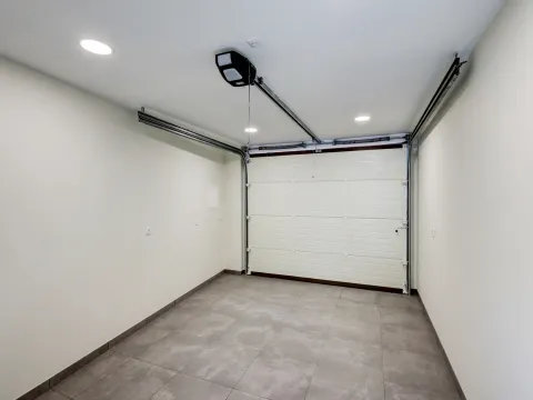 4 bedroom villa with swimming pool in Odivelas