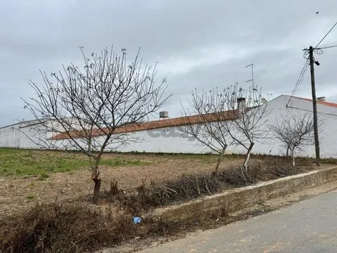 Terreno urbano com 1890m2, Jungeiros, Aljustrel