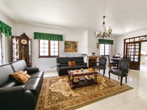 Chalet de 5 dormitorios con piscina, garaje y anexo, Ermidas Sado, Santiago do Cacém